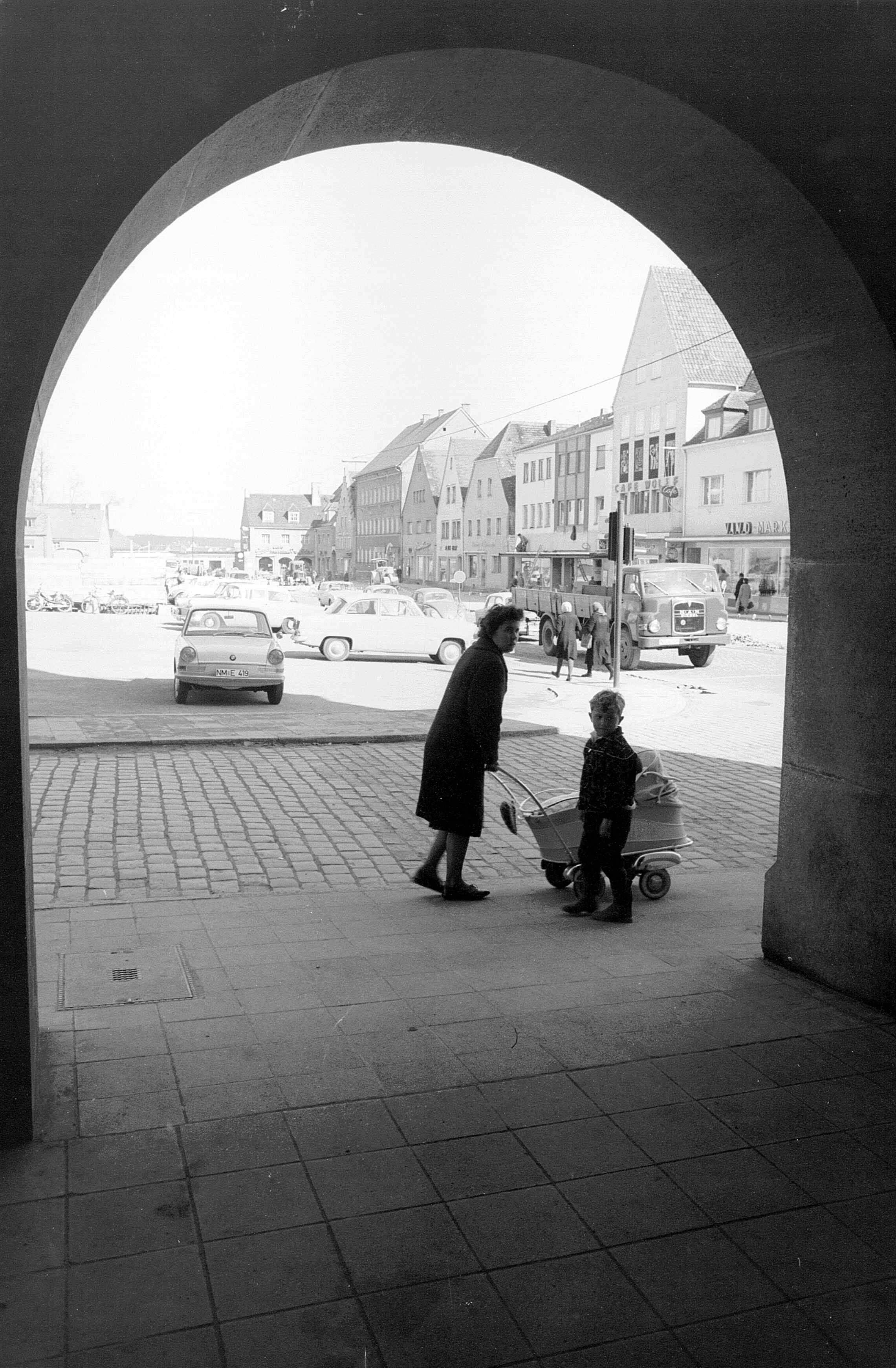108 Blick vom Rathaus auf Unteren Markt